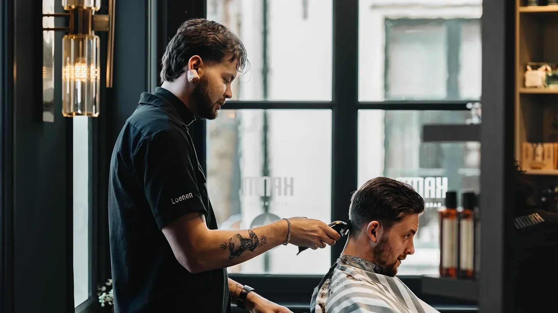 Barber Sammy: Zijn favoriete producten en tools in de barbershop
