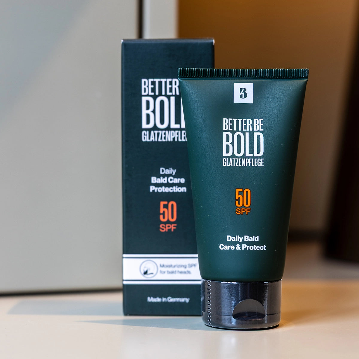 Better Be Bold zonnebrand kaal hoofd