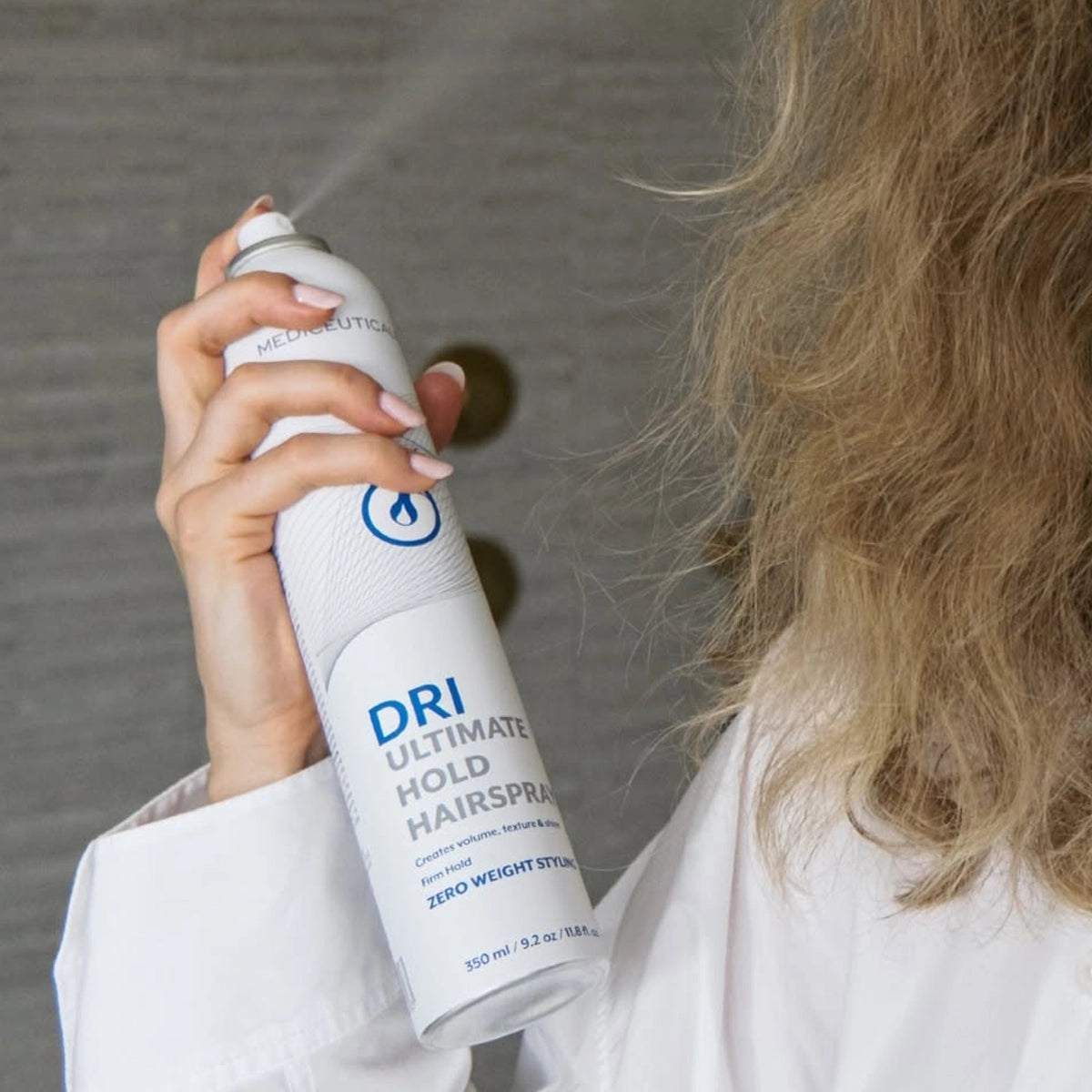 Mediceuticals Dri Ultimate Hold Haarspray Vrouw